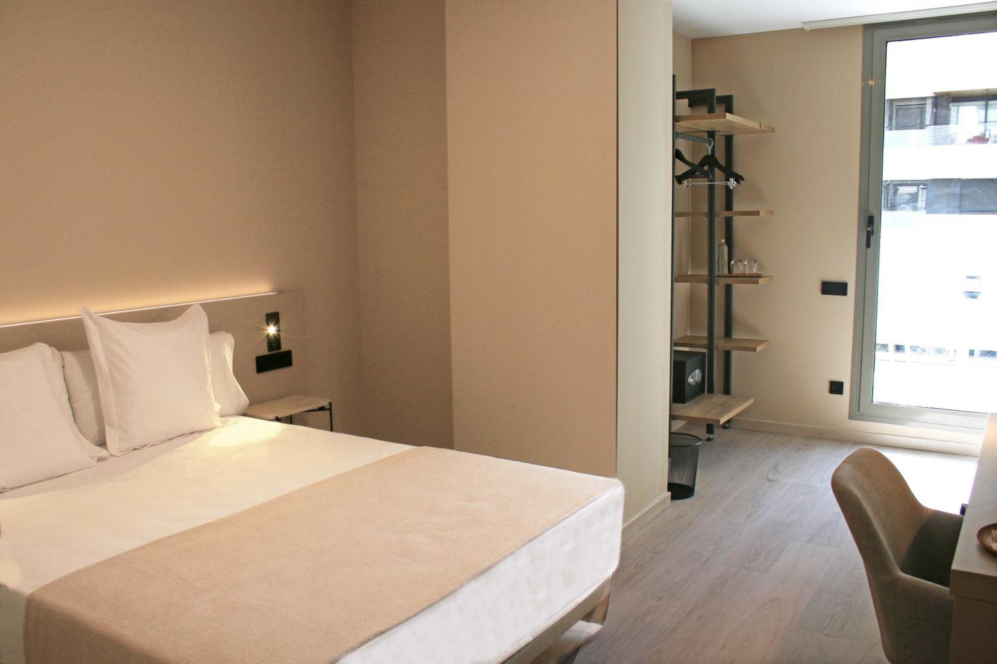 Hq Arena Hotel Valencia Exteriör bild